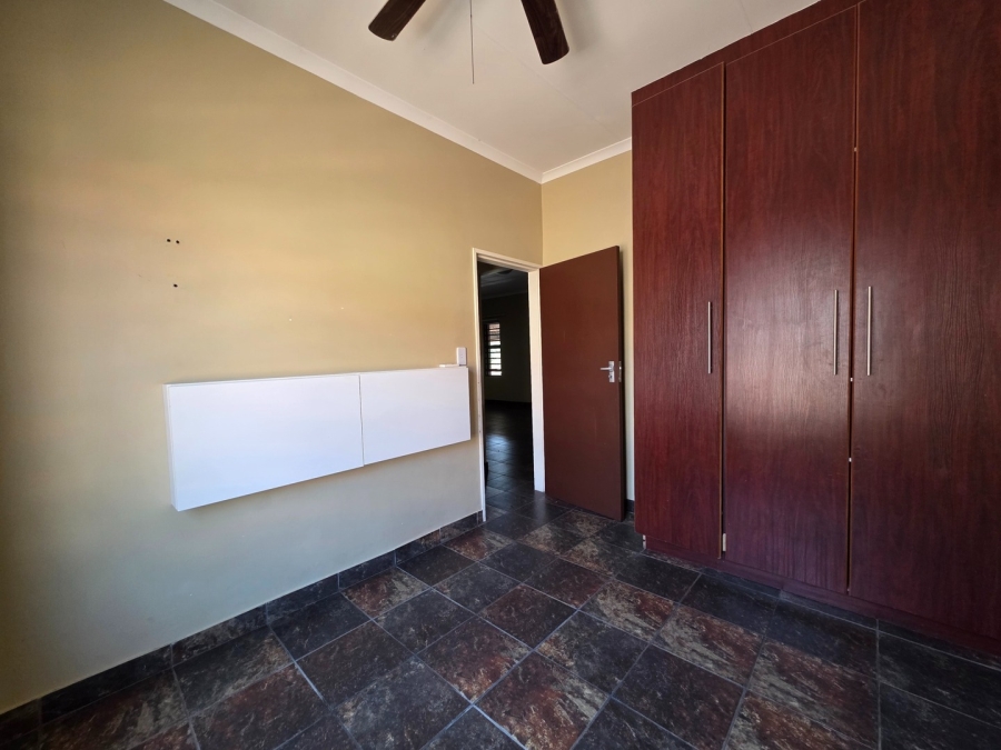3 Bedroom Property for Sale in Waterkloof East North West